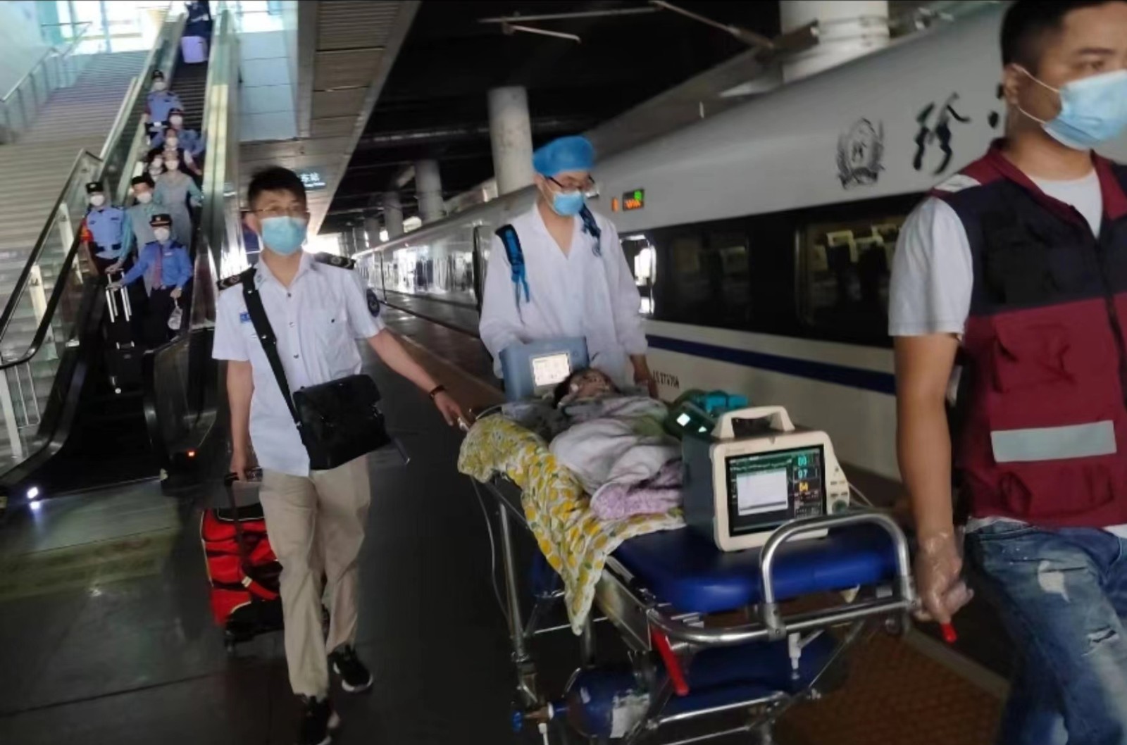 邵阳县高铁转运公司